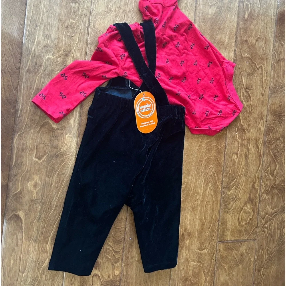 NWOT size 6-9 months Wonder Nation holiday pant set